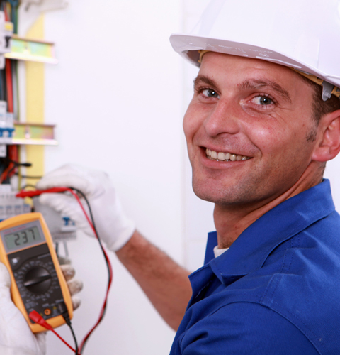 Electrician Newton Poppleford
